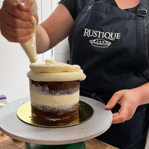 Rustique Cake Decorating Class