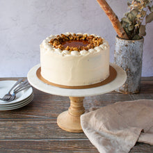 Load image into Gallery viewer, Maple and Nuts Cake
